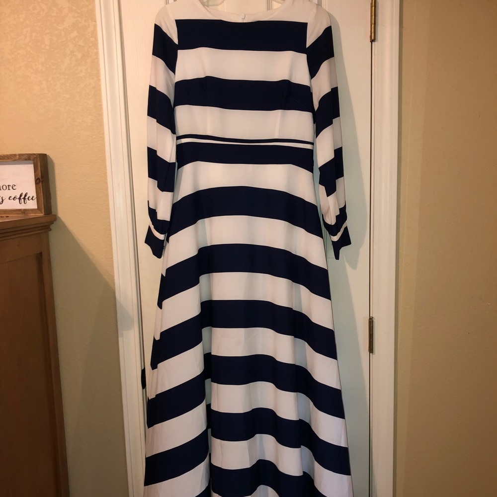 Dainty Jewell’s All Eyes On You dress